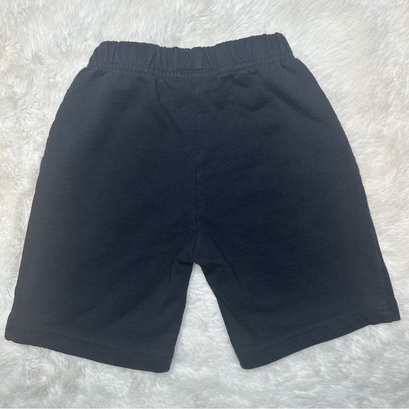 Marvel Spider-Man Shorts Black & Red Size 5 - Picture 8 of 16